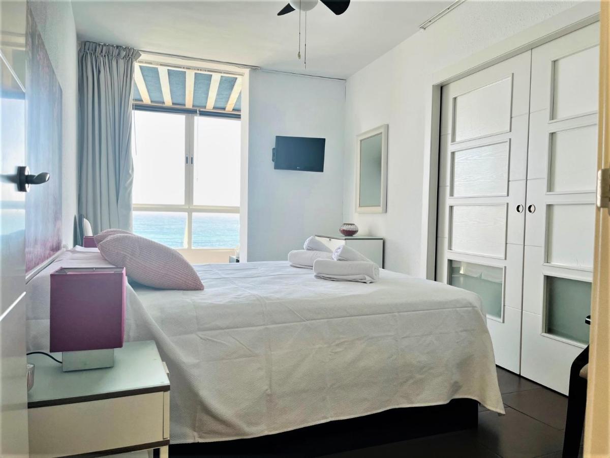 Rentcostadelsol Malagueta Miramar Малага Екстериор снимка